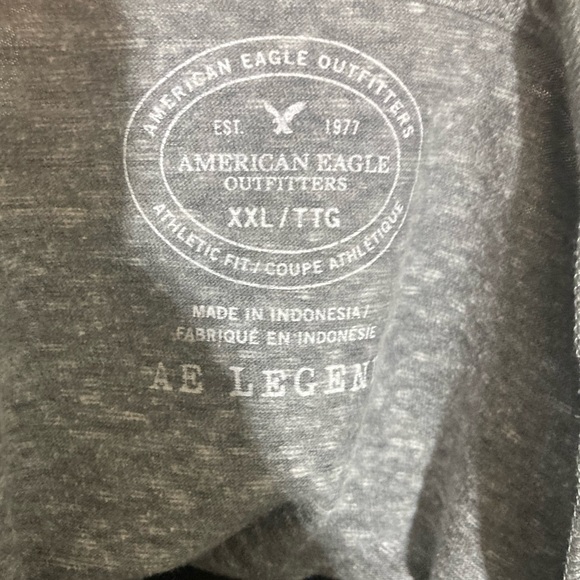 American Eagle Shirt - Picture 5 of 5
